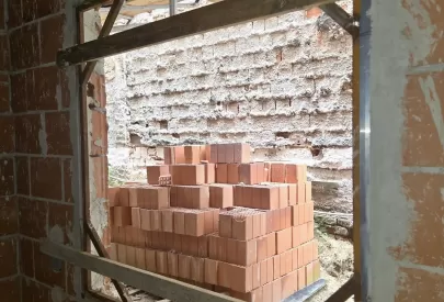 Instalação de contramarco de janelas